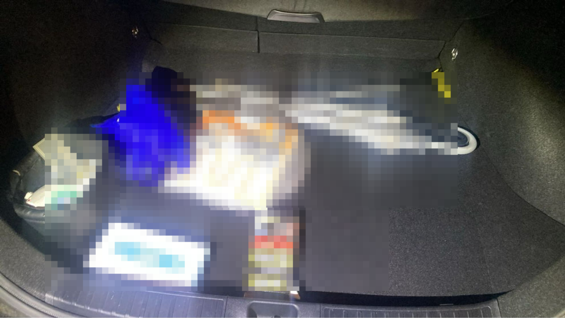 内装トランク