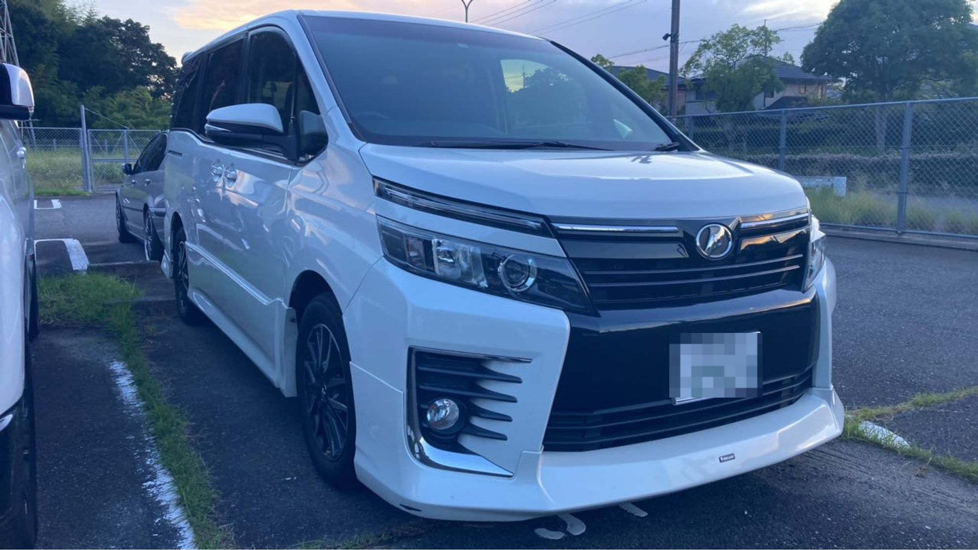 外装右前