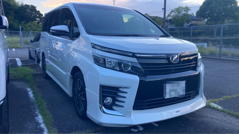 外装右前