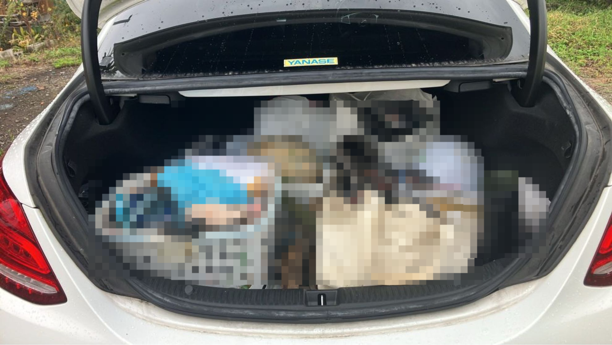 内装トランク