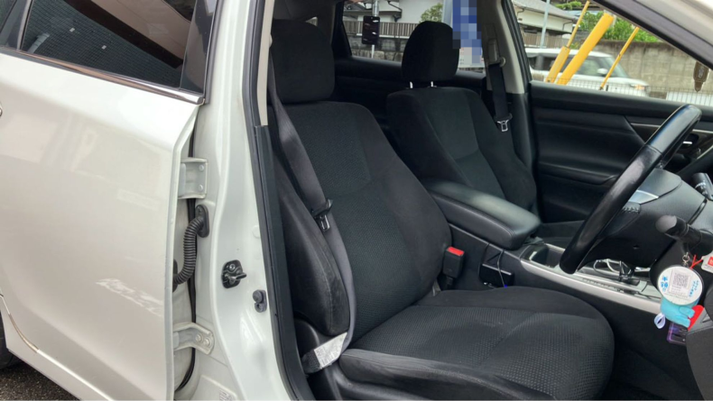 内装前方シート