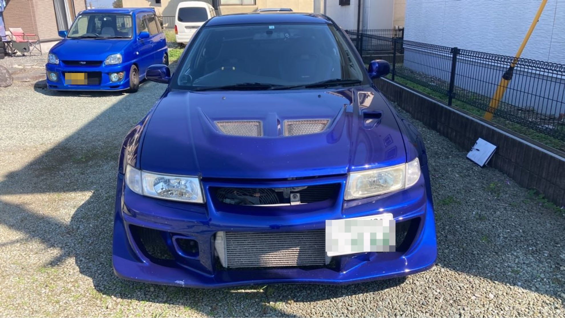 外装前方