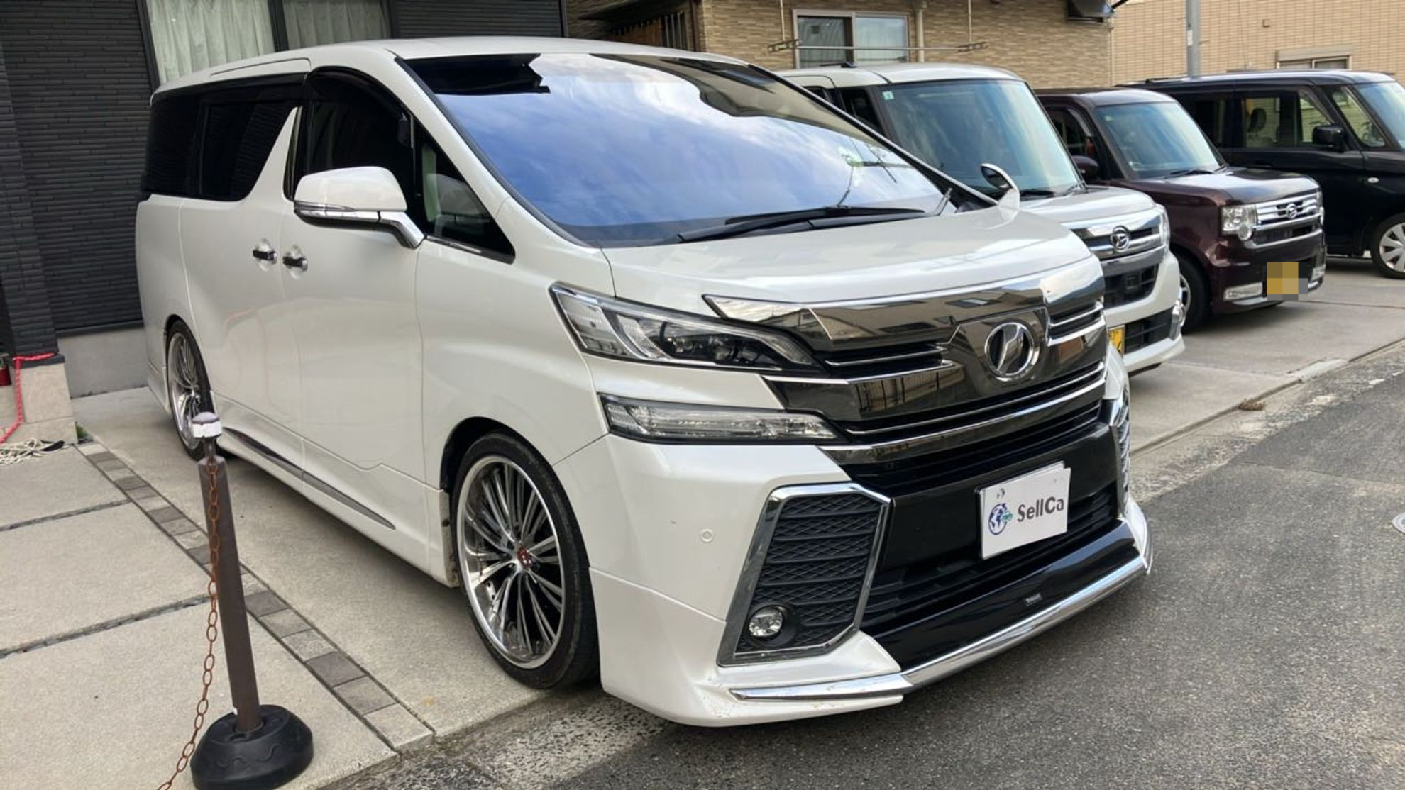 外装右前