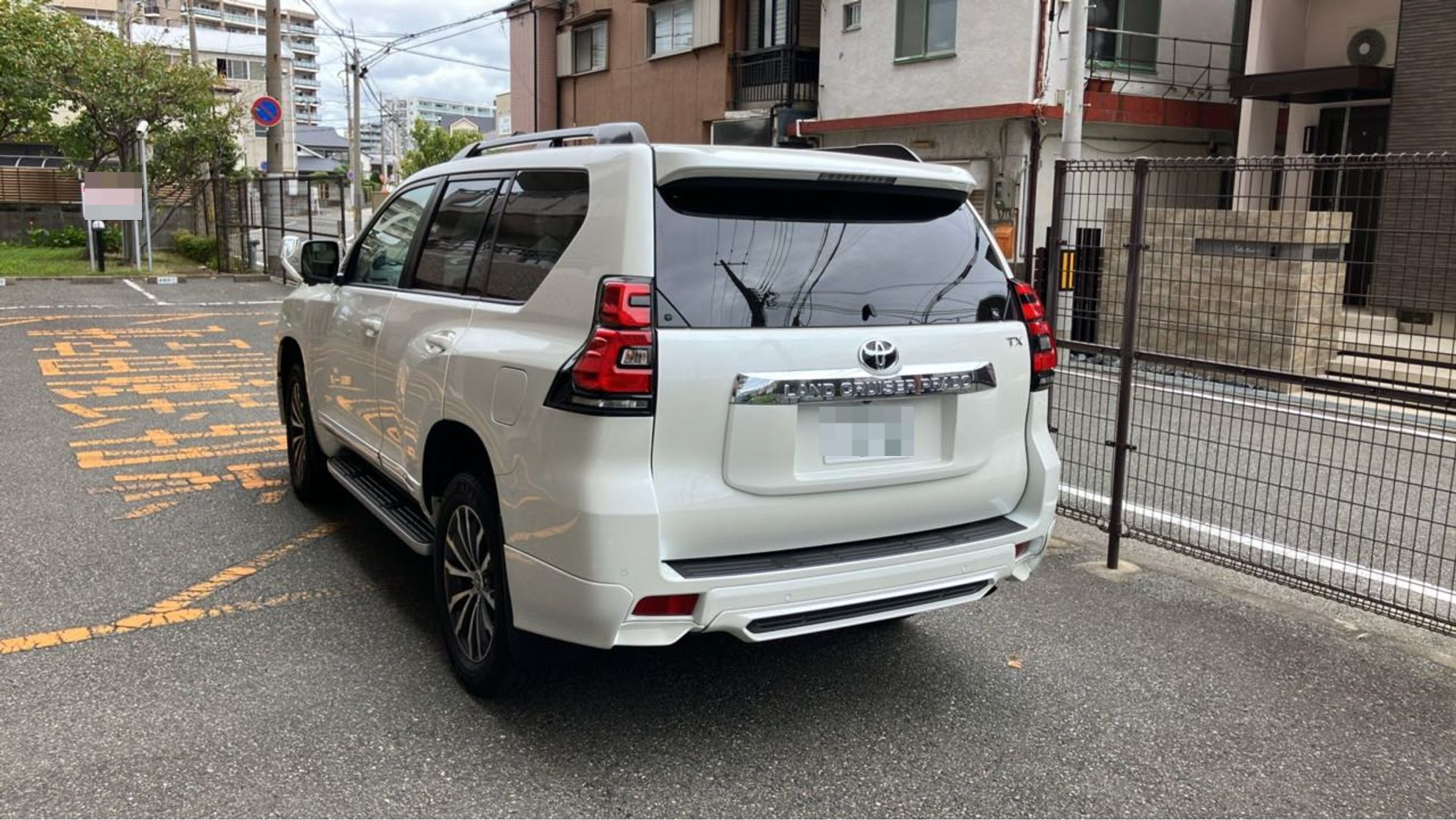 外装左後方