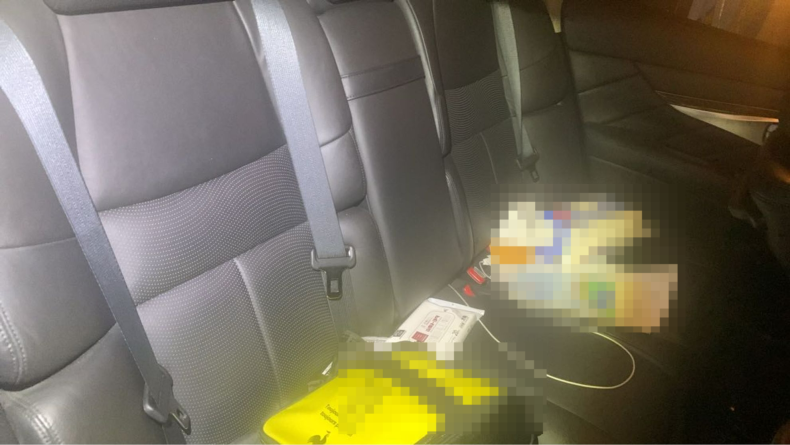 内装後方シート