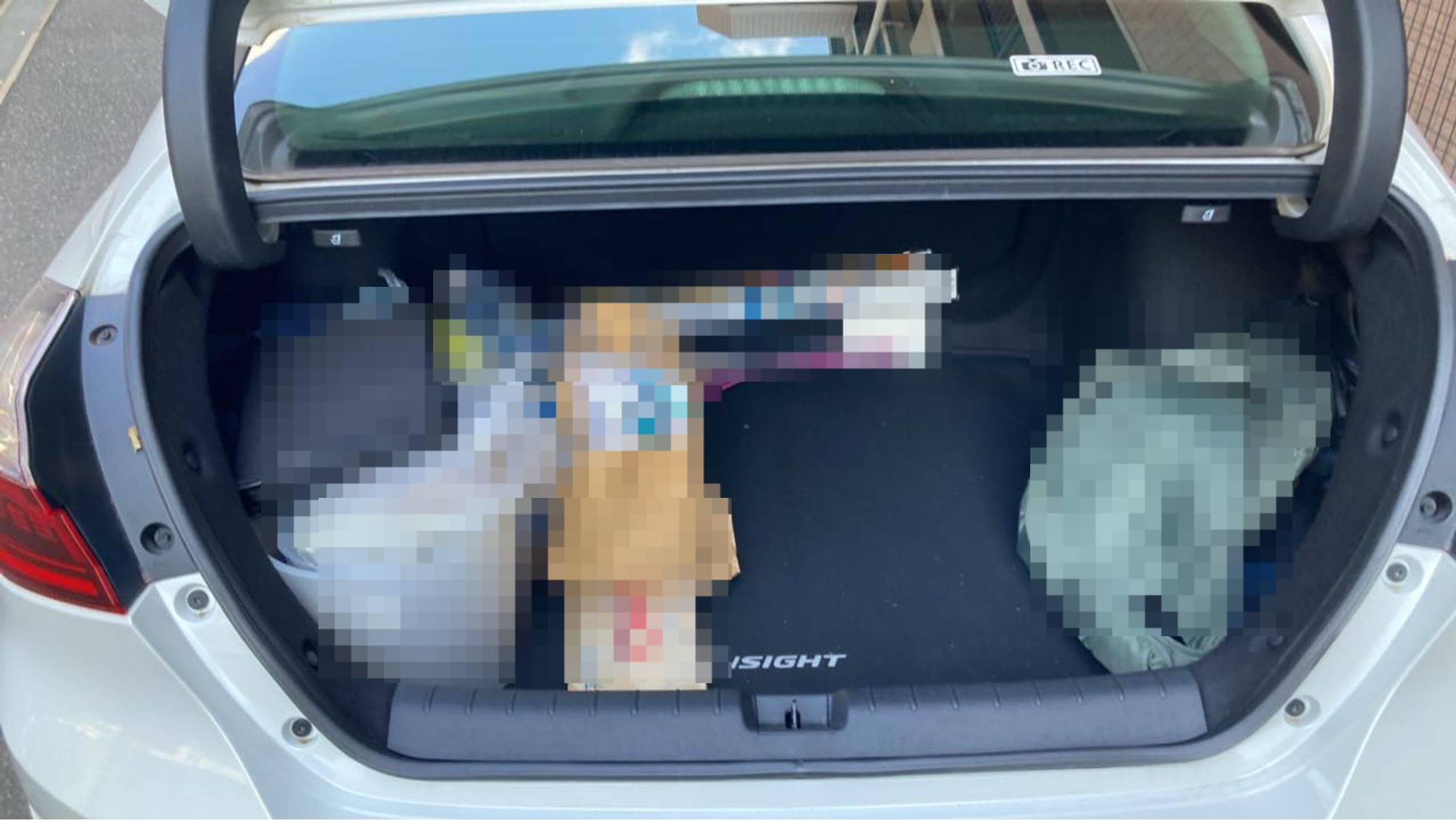 内装トランク