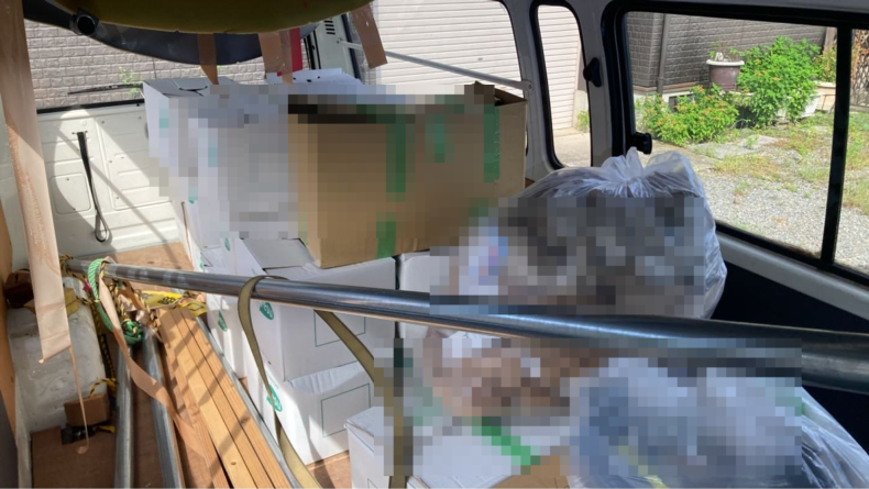 内装後方シート