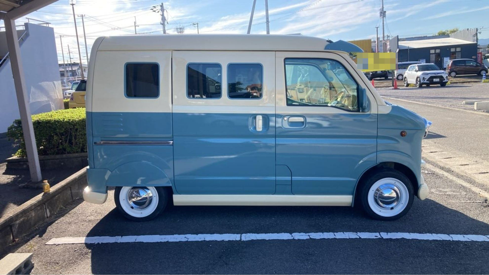 外装右
