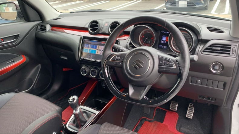 内装インパネ全体