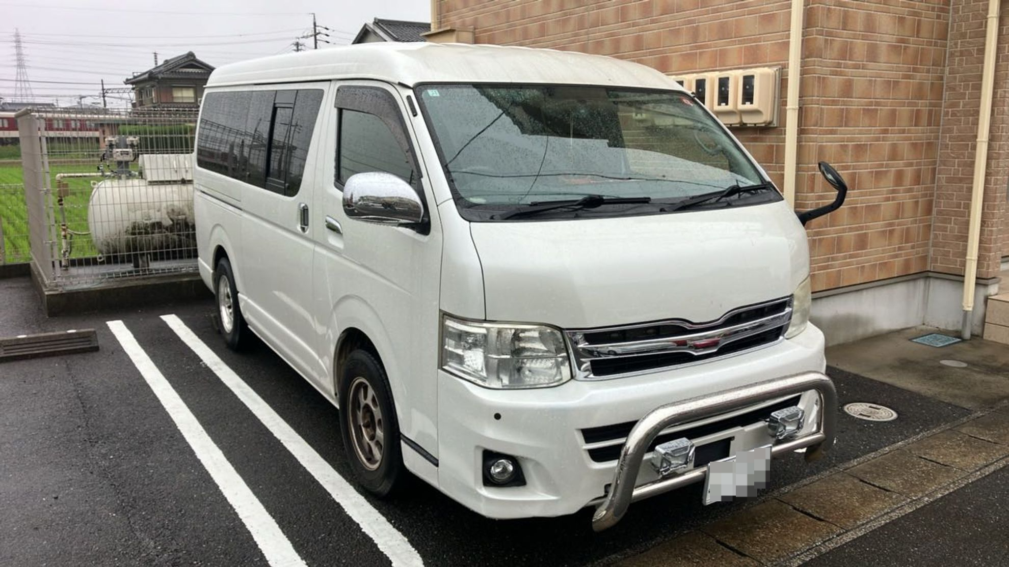外装右前