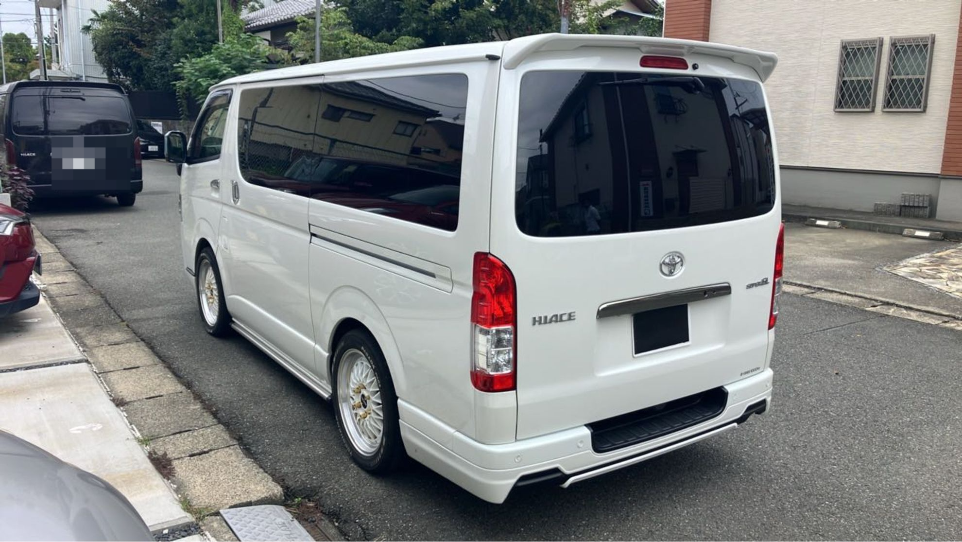 外装左後方