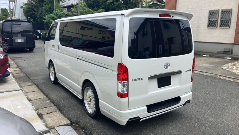 外装左後方