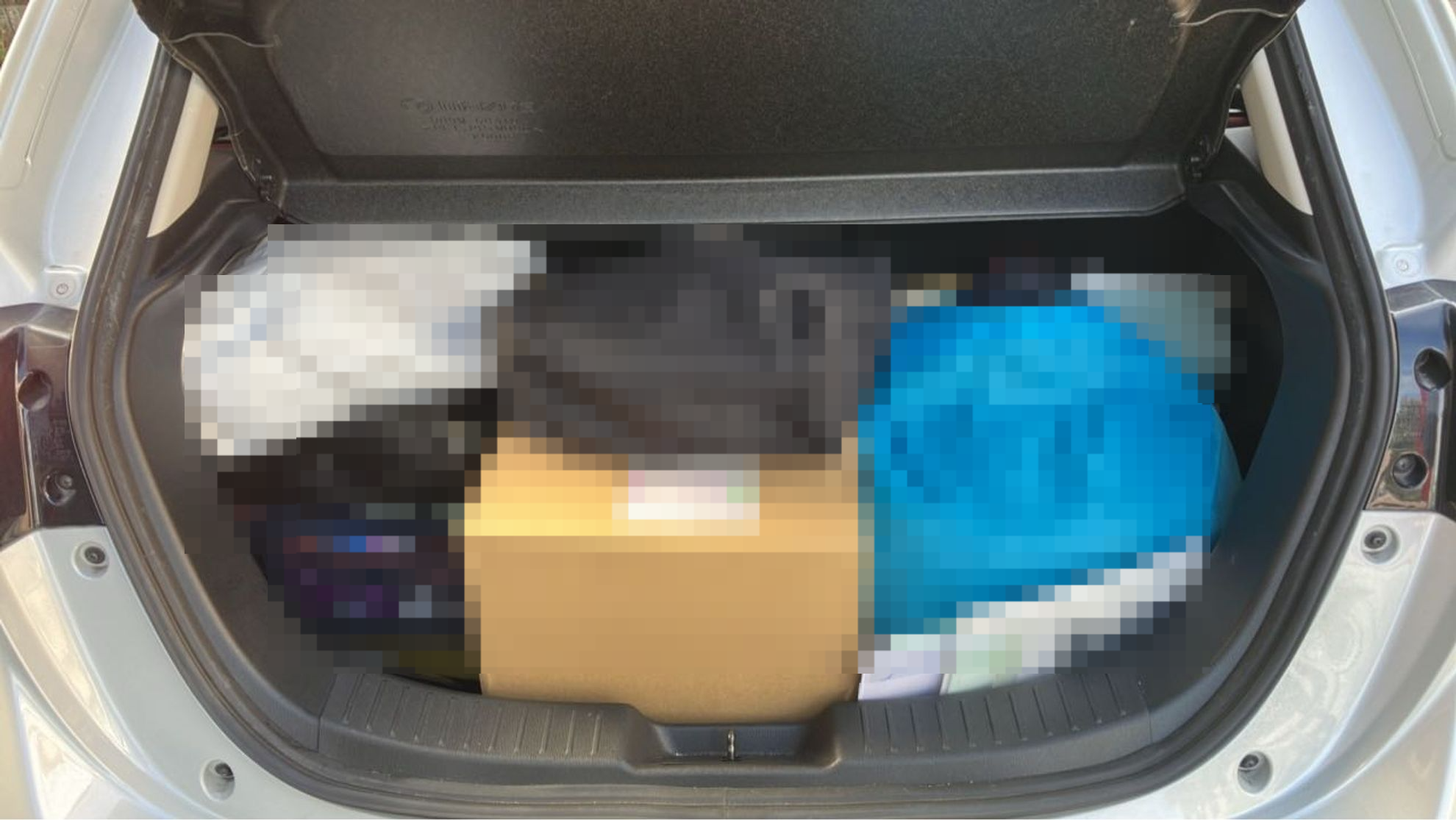 内装トランク