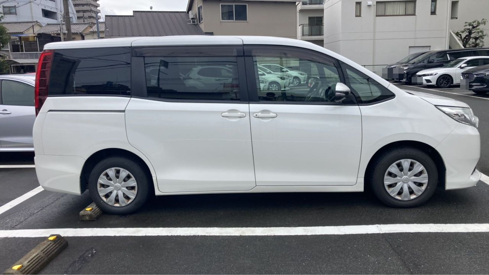 外装右