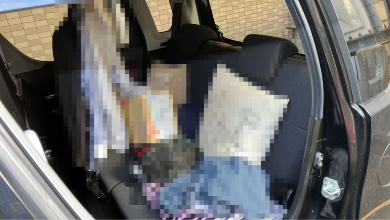 内装後方シート