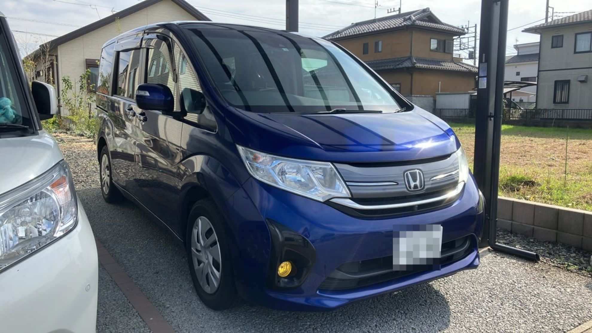 外装右前