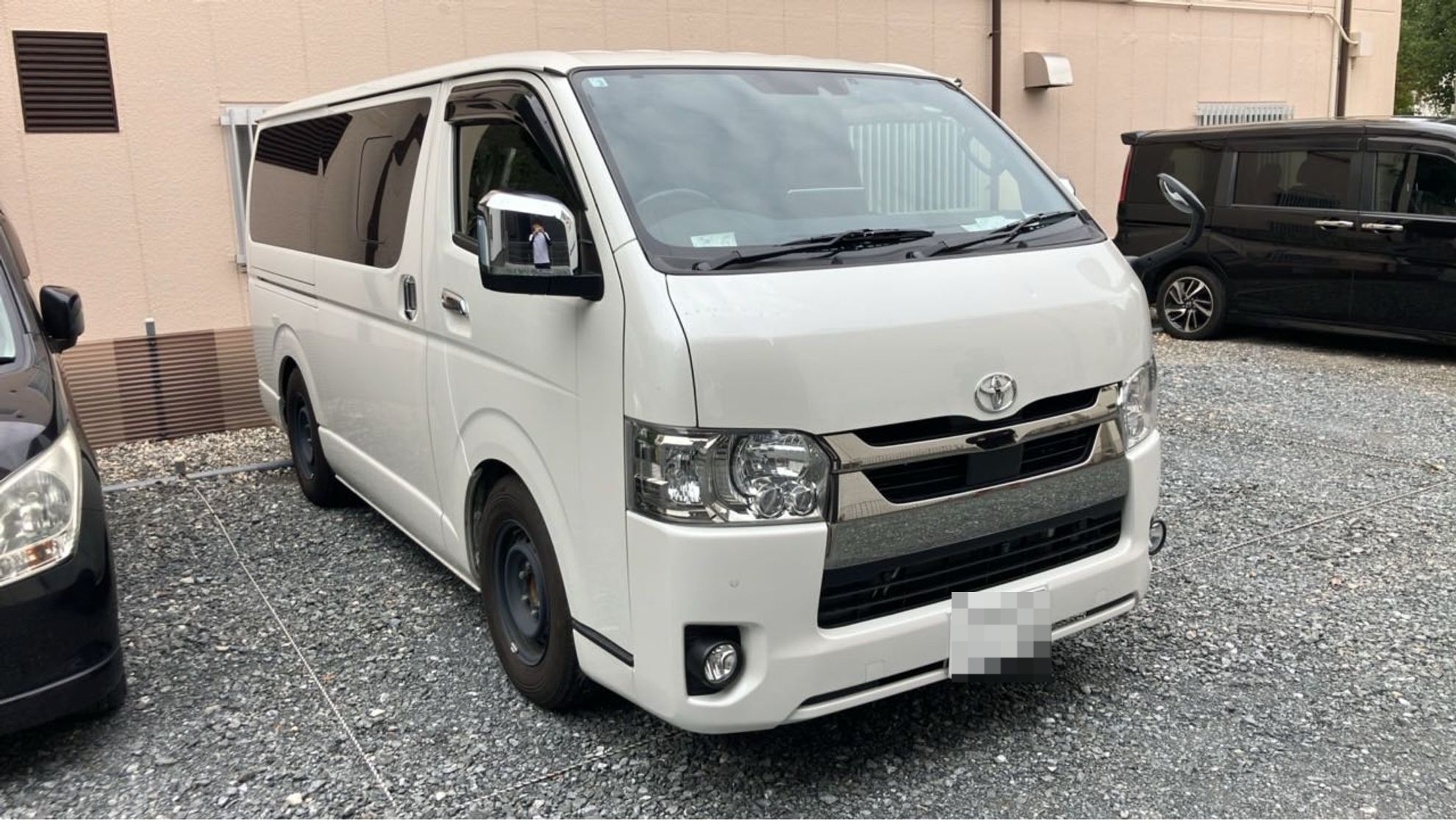 外装右前
