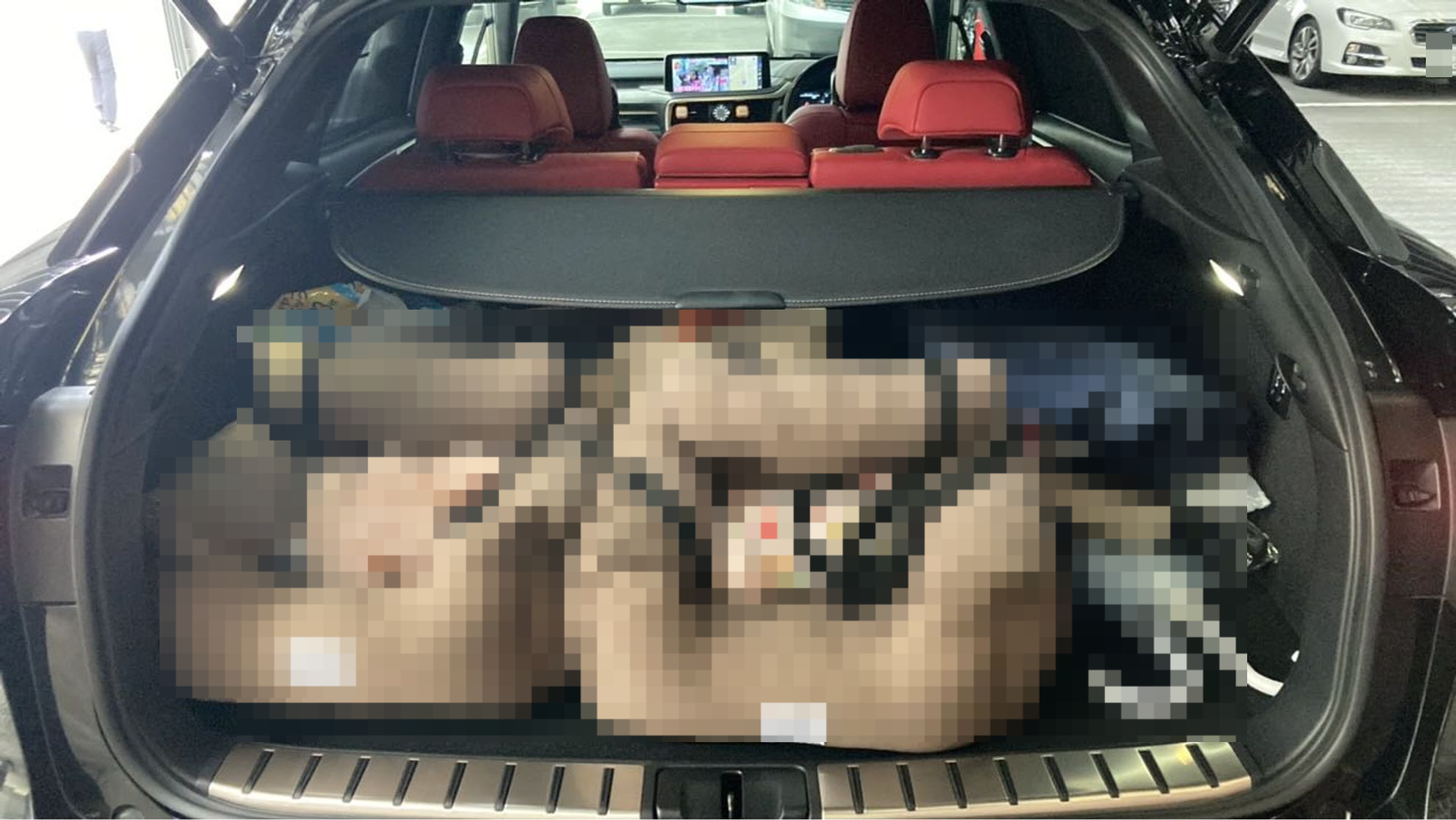 内装トランク