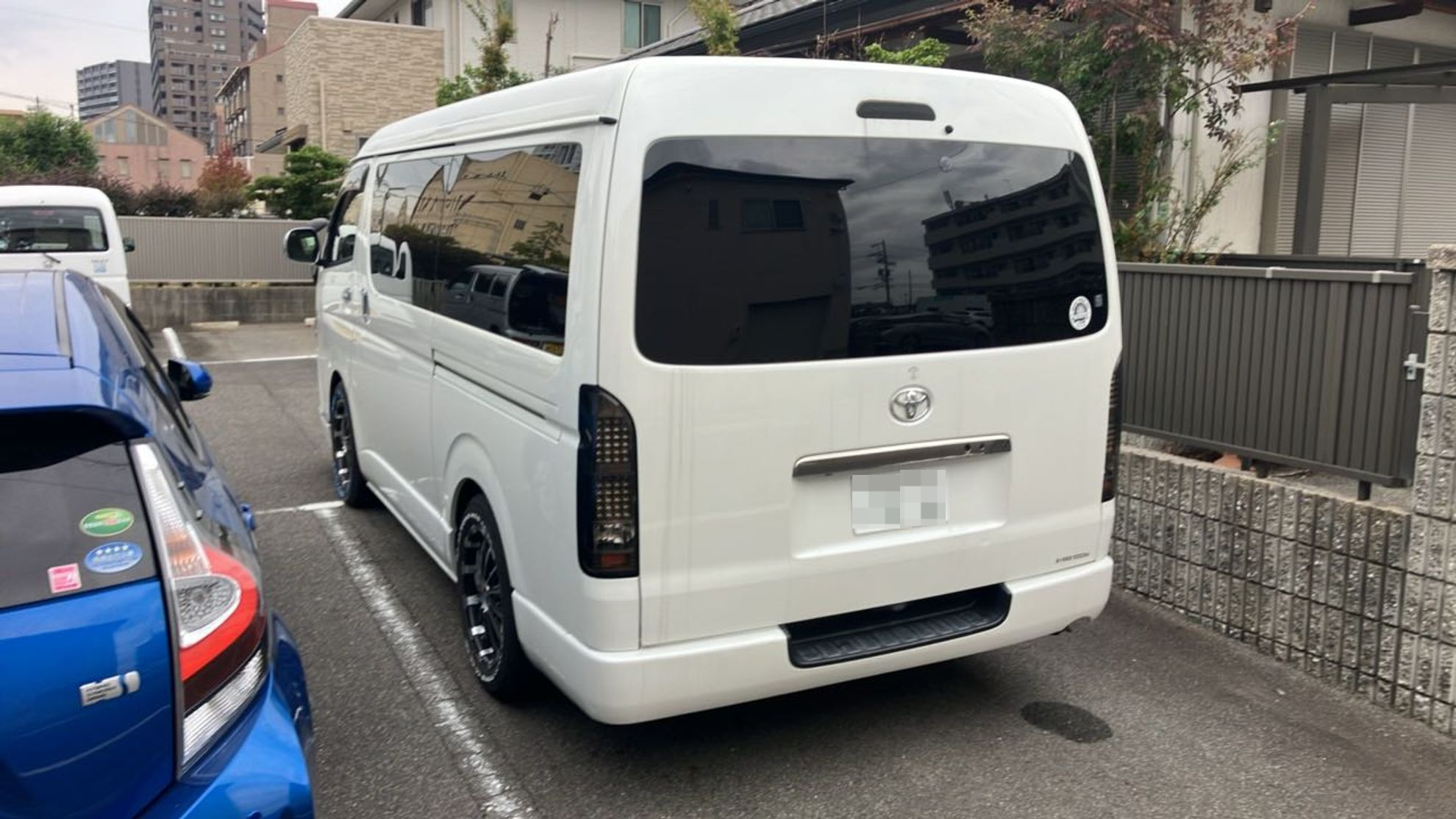 外装左後方