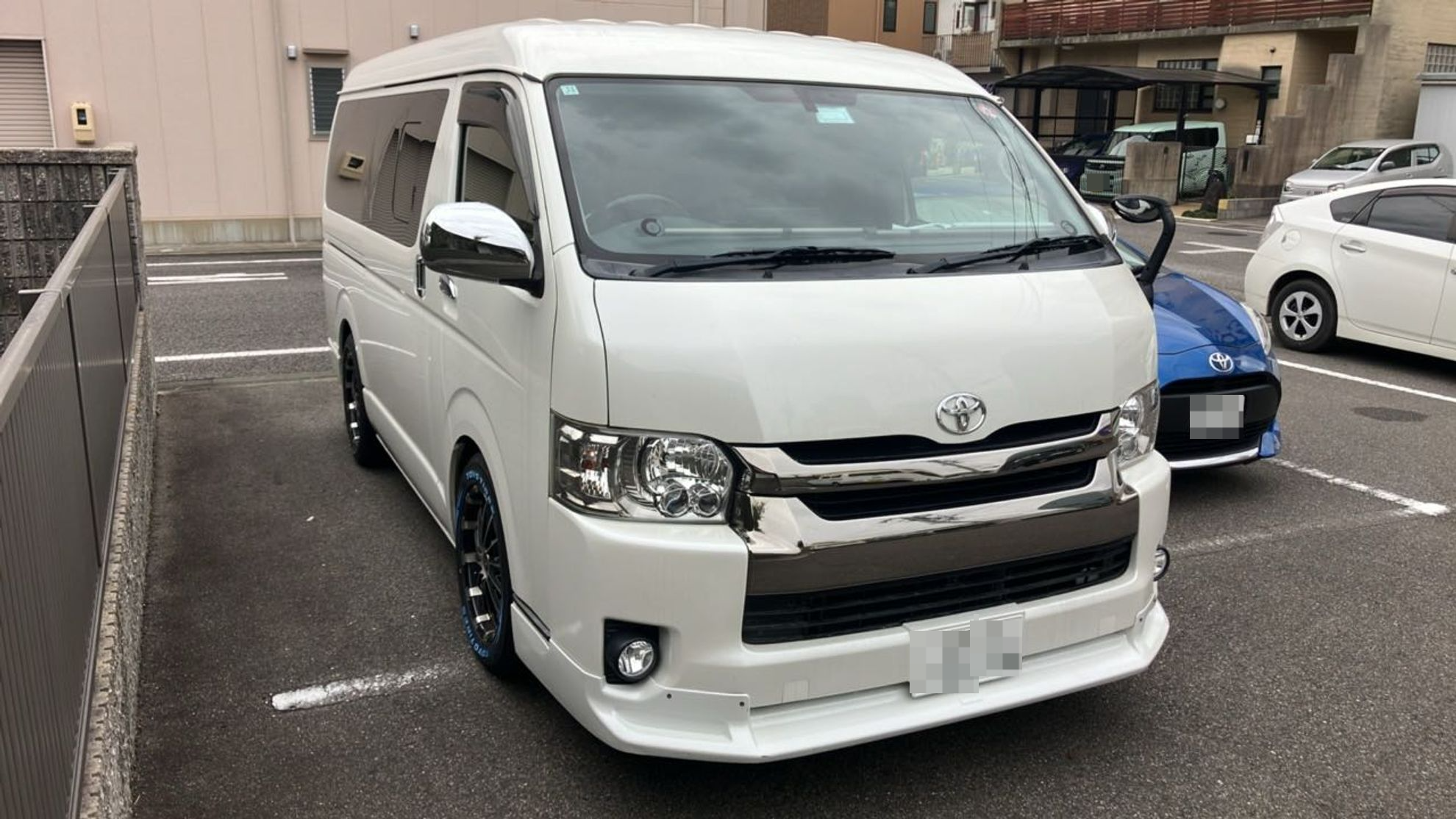 外装右前