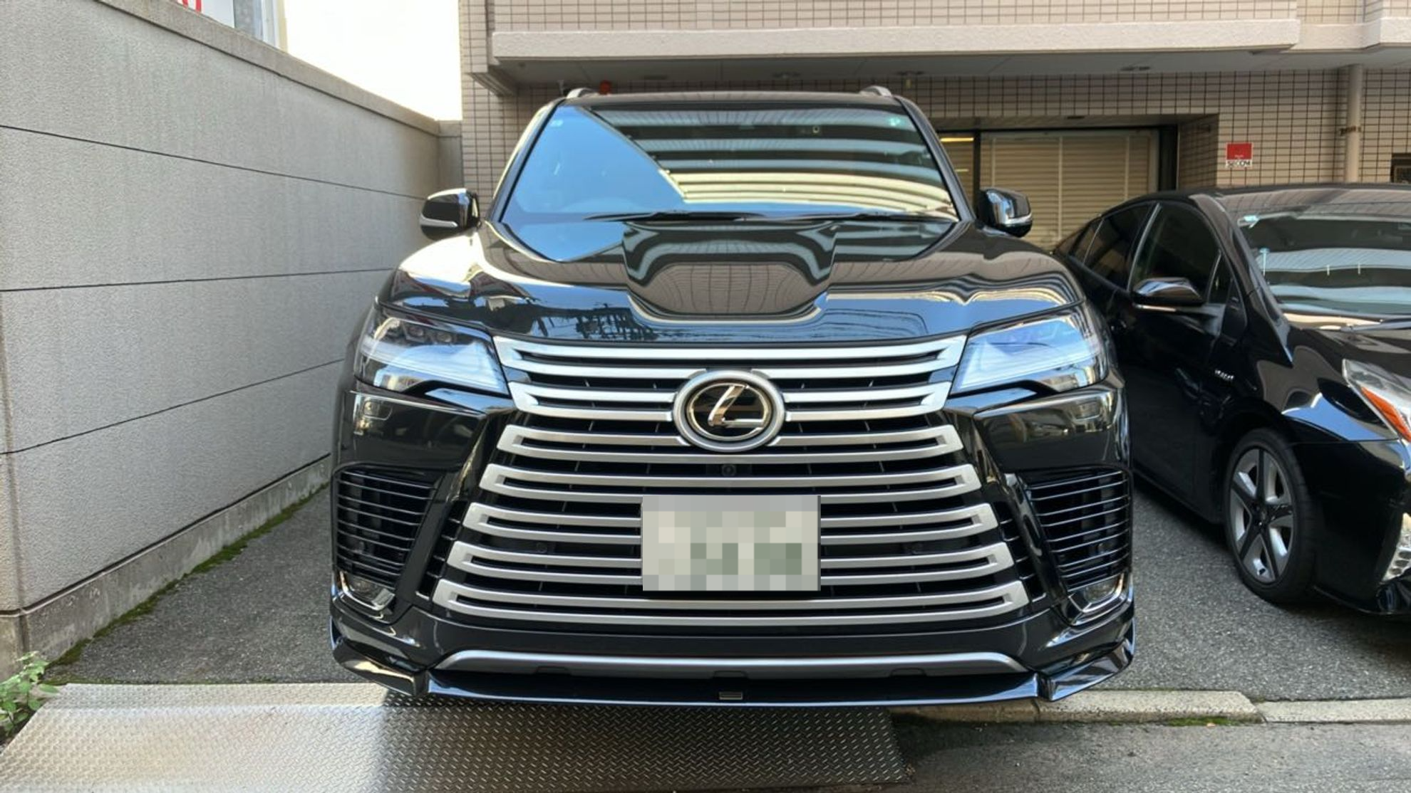 外装前方