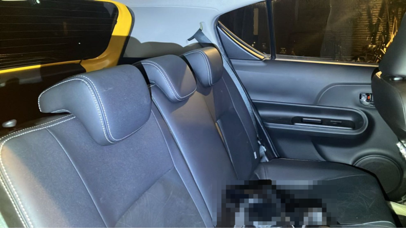 内装後方シート