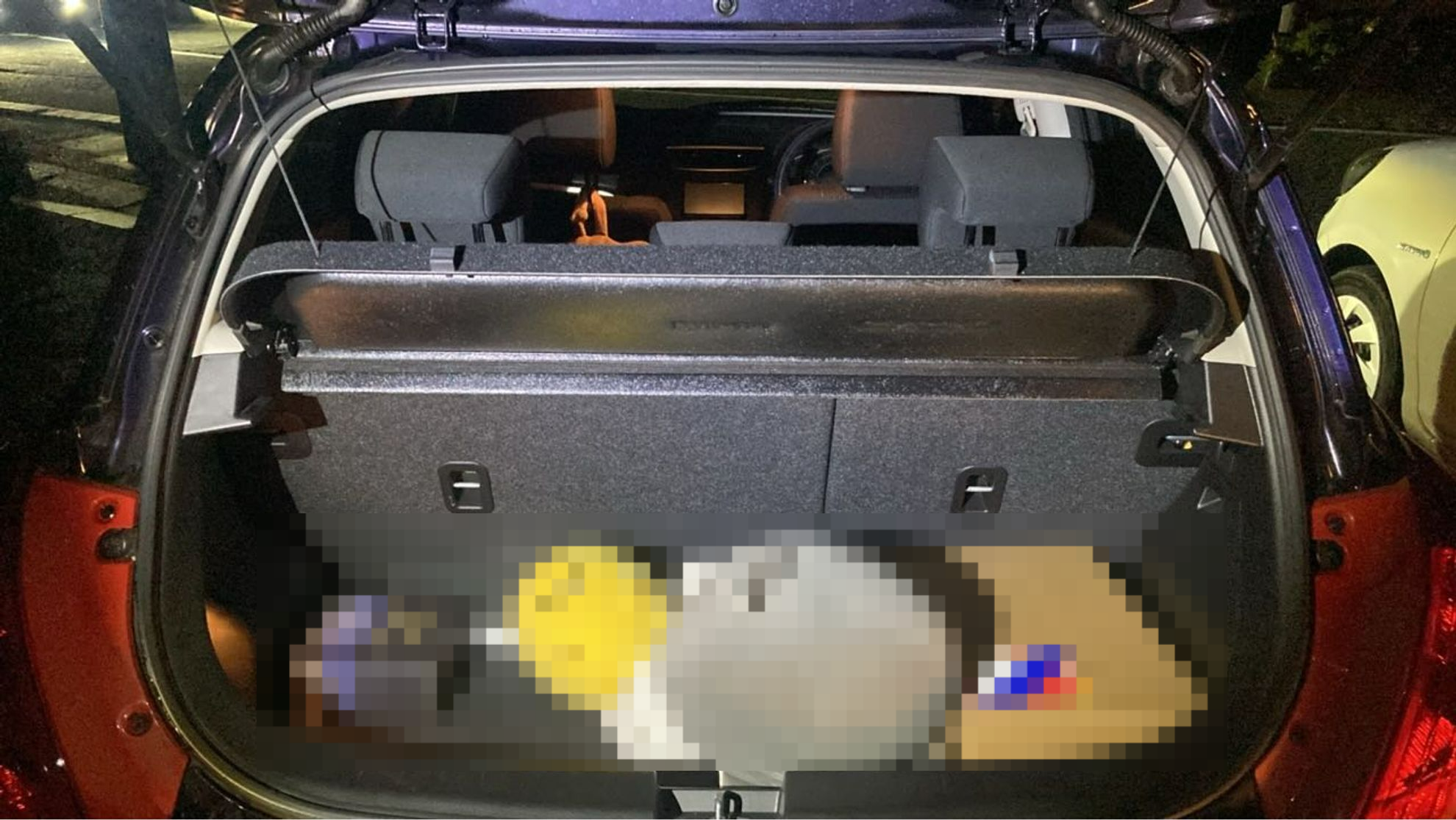 内装トランク
