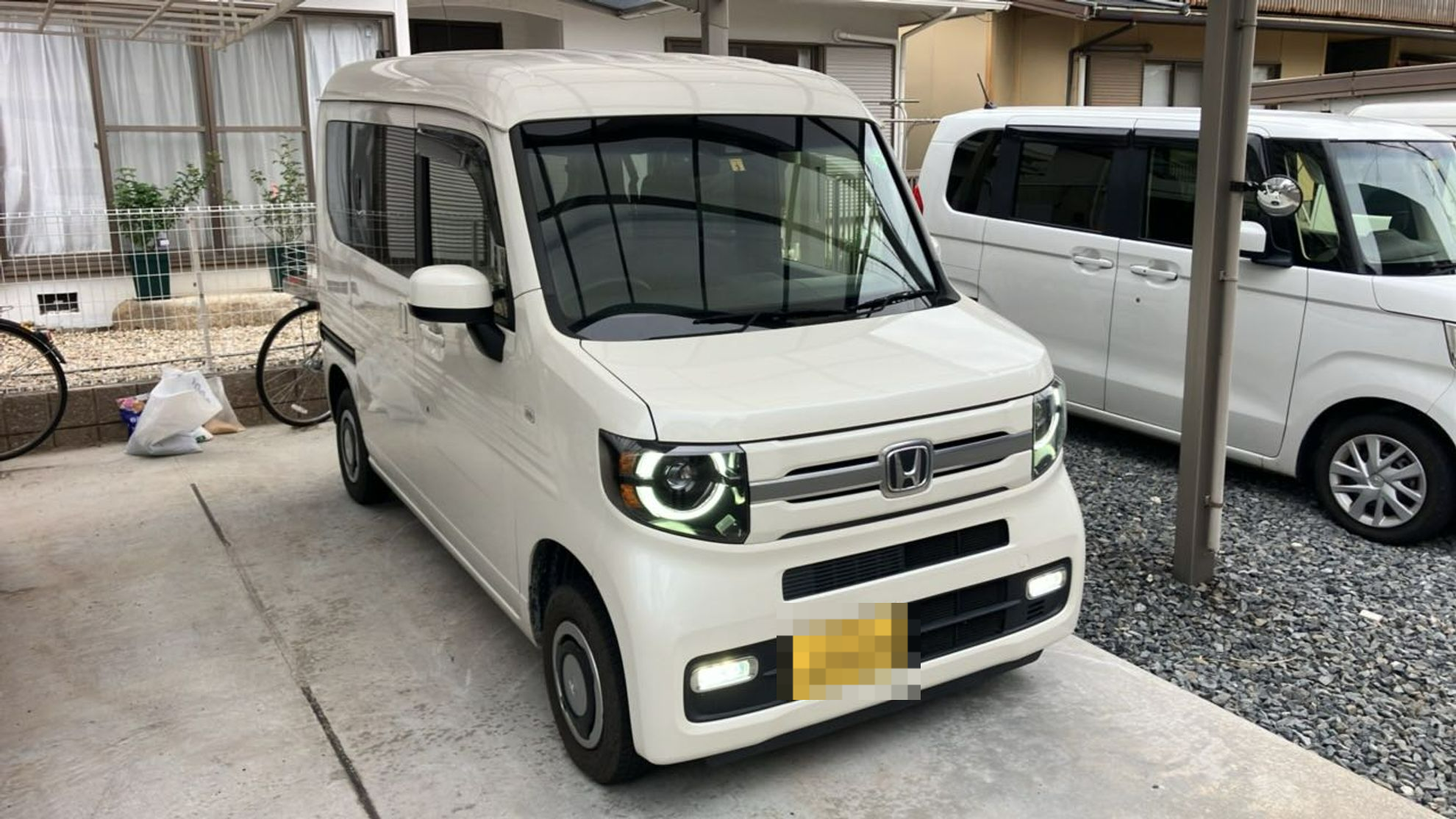 外装右前
