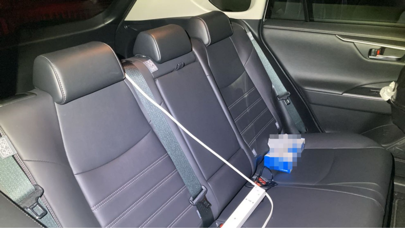 内装後方シート