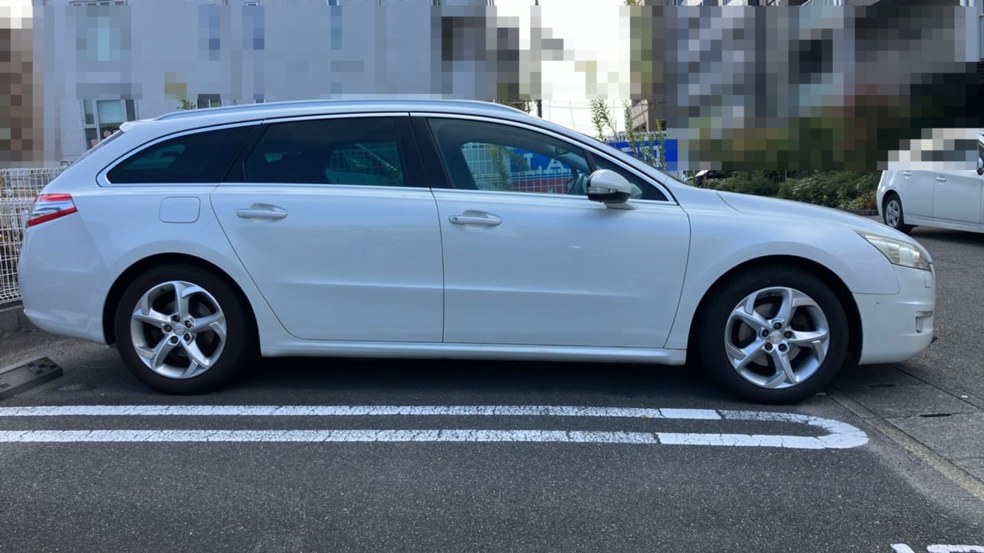 外装右