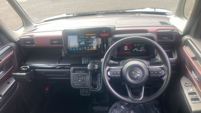 内装インパネ全体