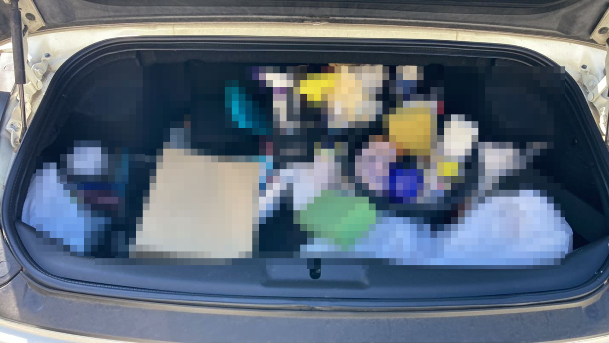 内装トランク