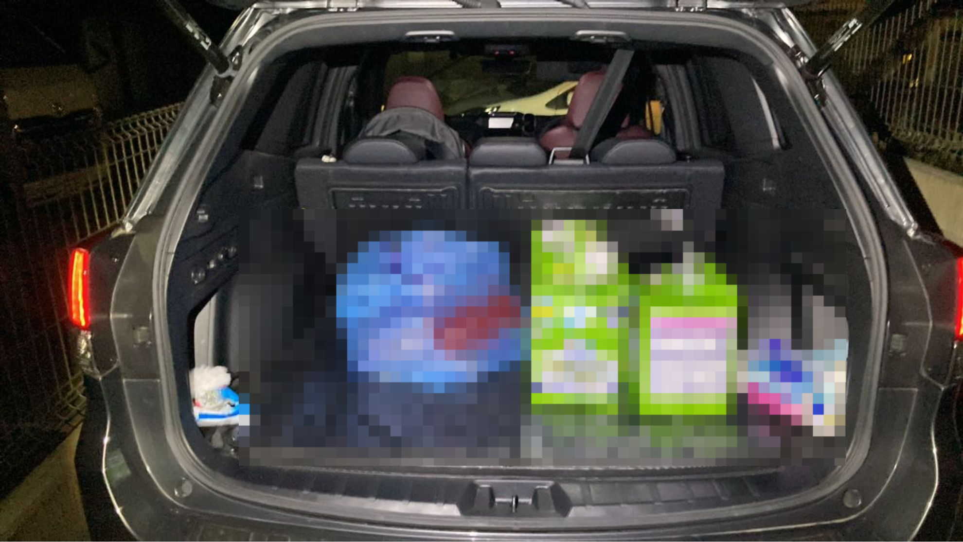 内装トランク