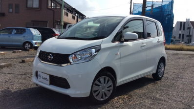 car_main_img