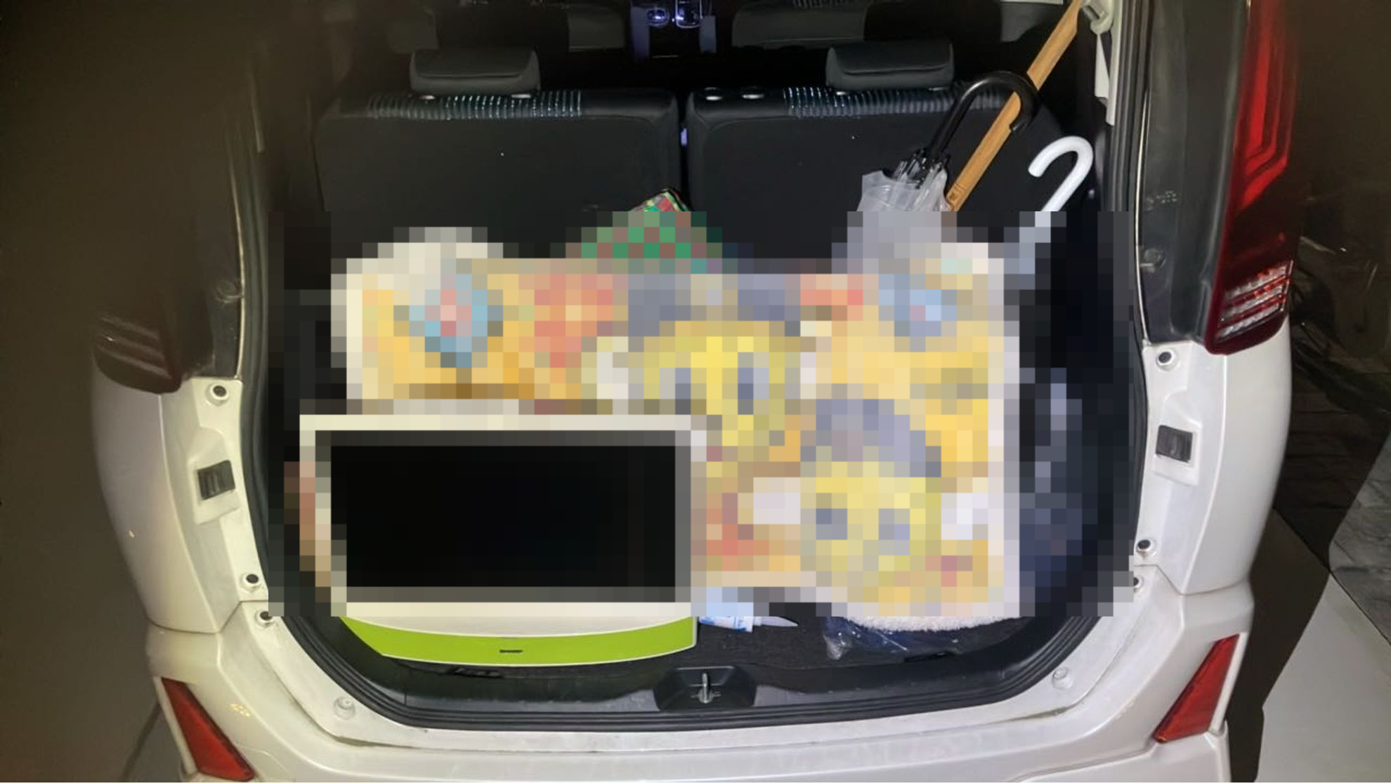 内装トランク