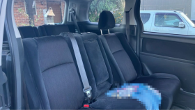 内装後方シート