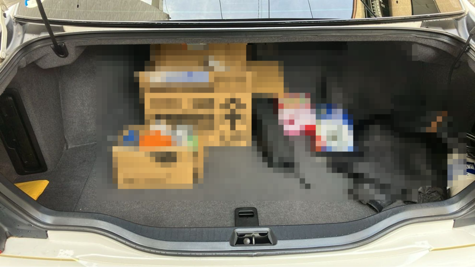 内装トランク