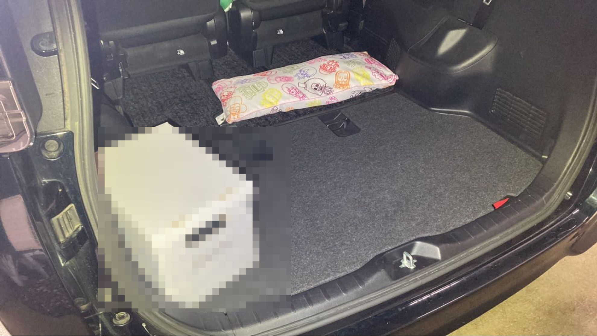 内装トランク