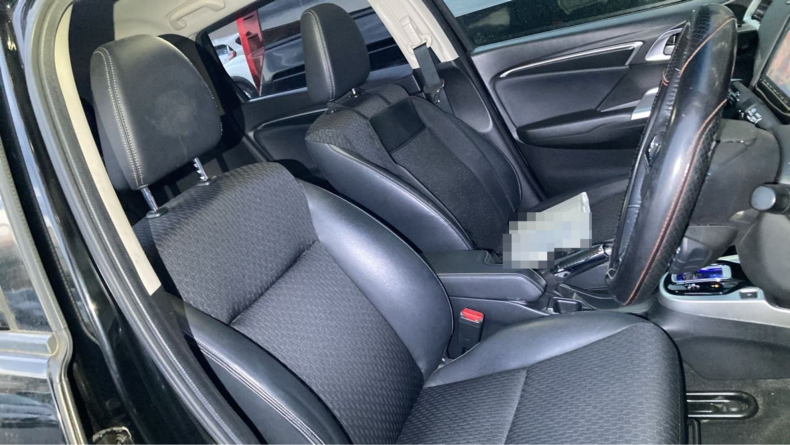 内装前方シート