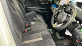 内装前方シート