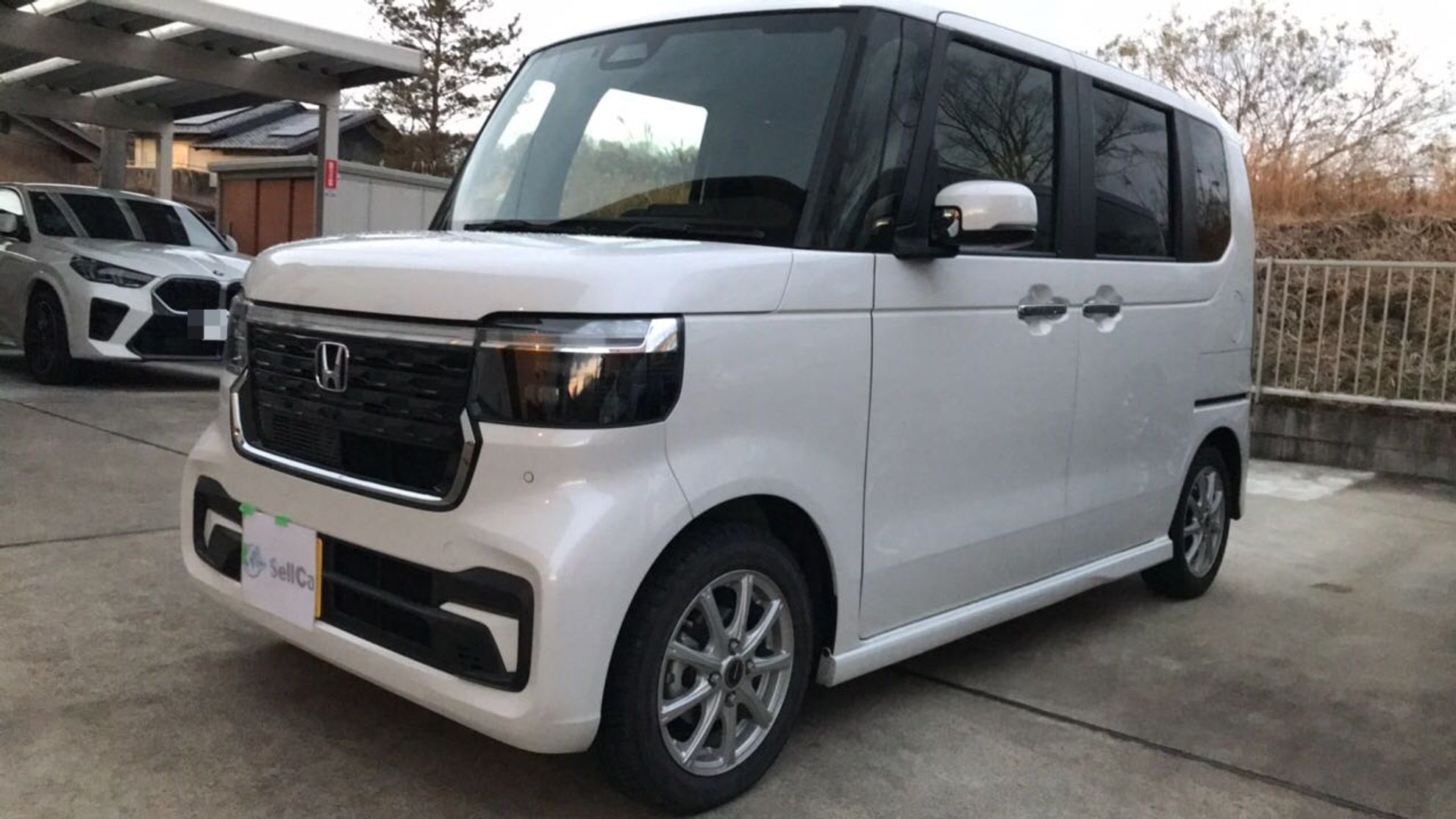 外装右前