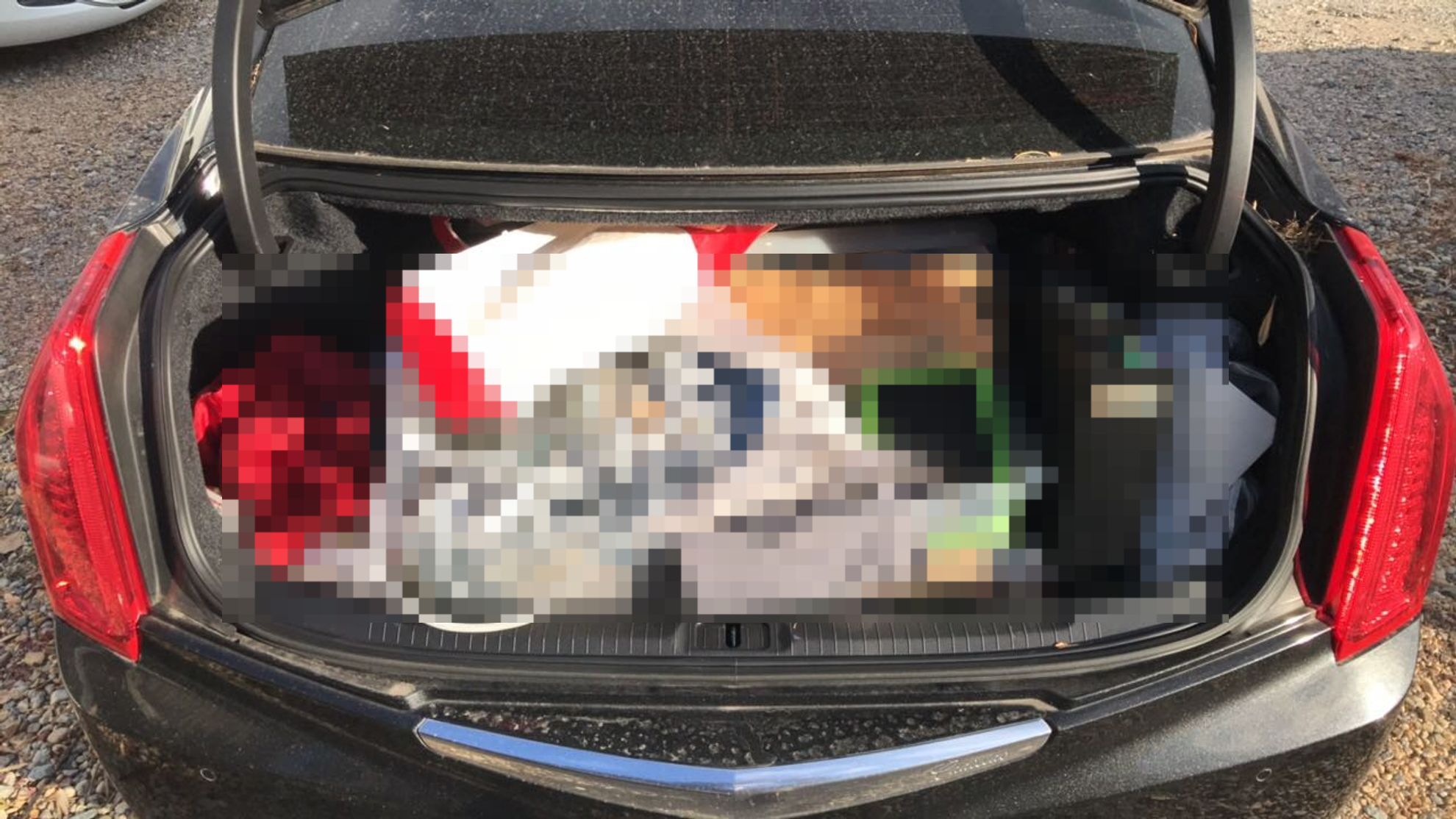 内装トランク