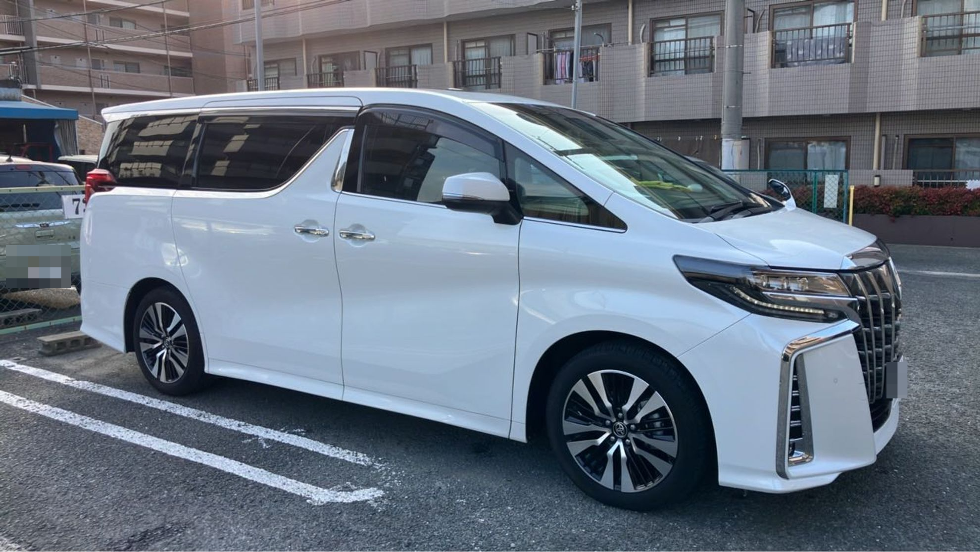 外装右