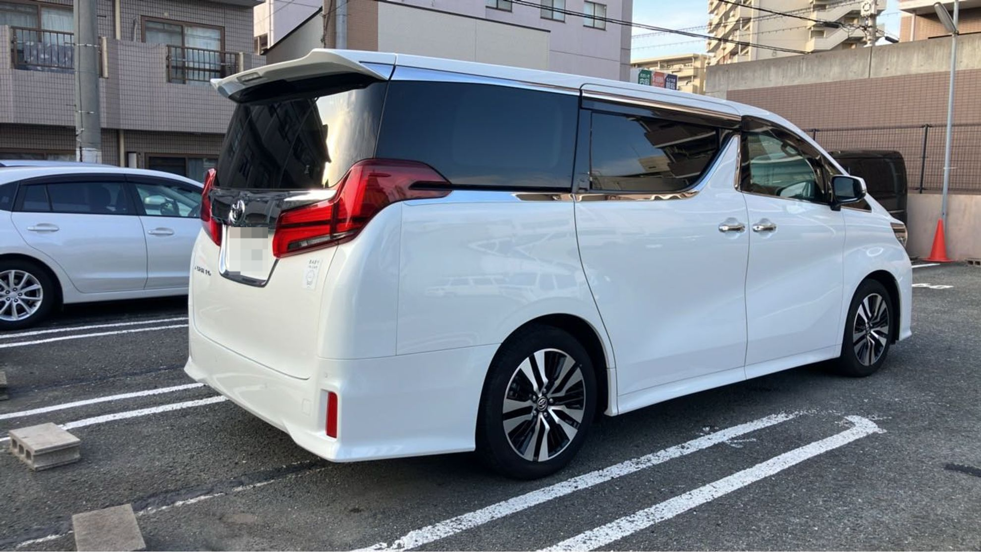外装右後