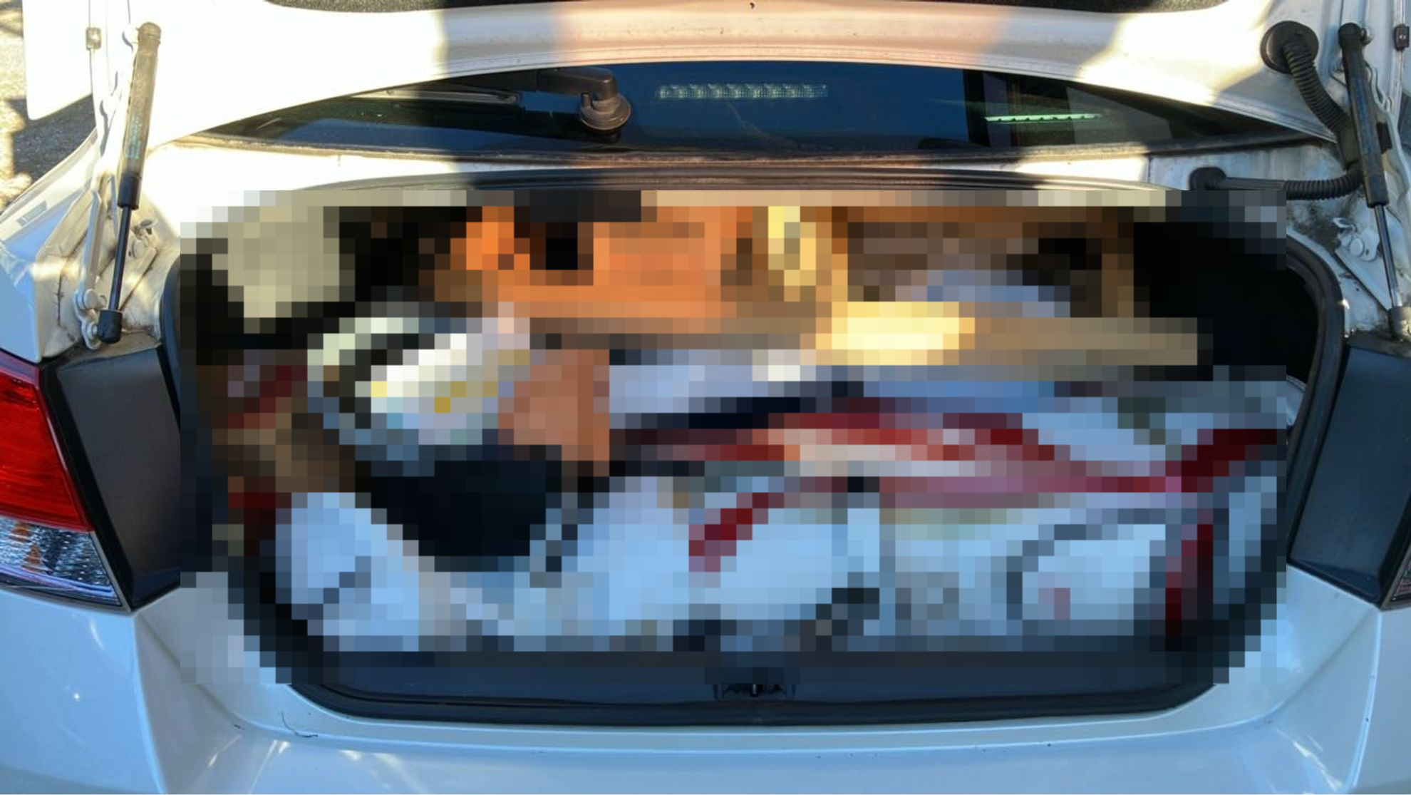 内装トランク