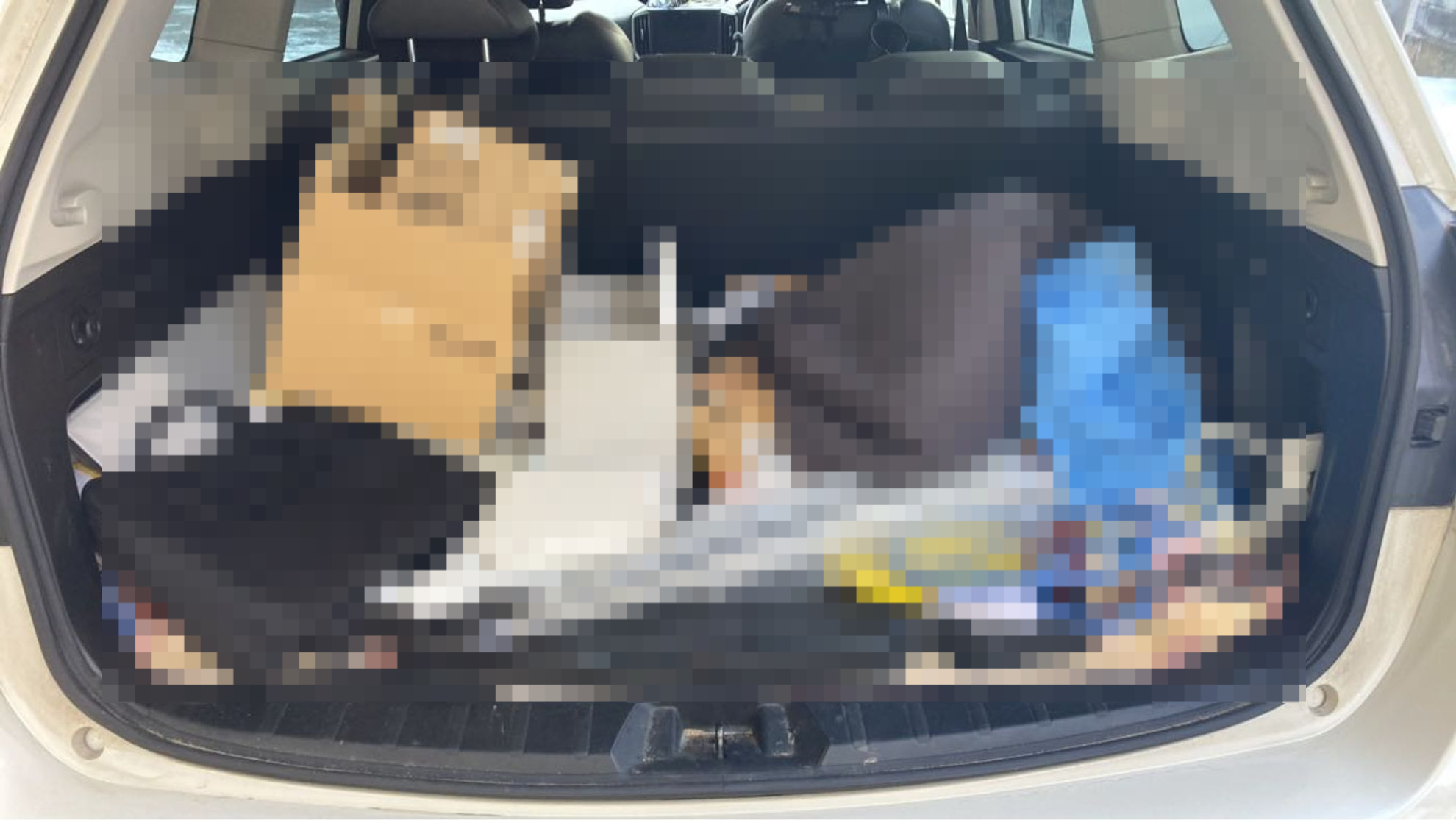 内装トランク