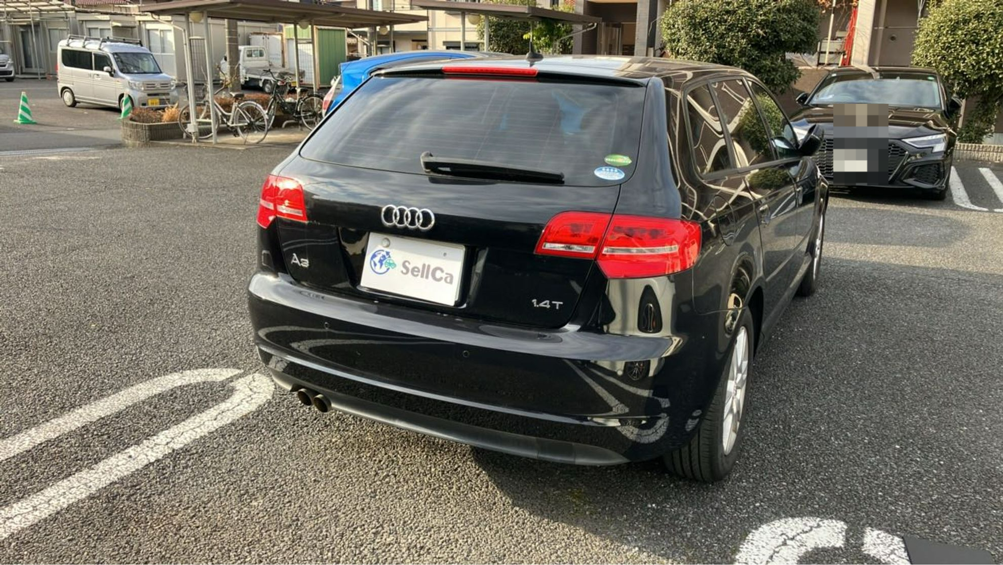 外装右後