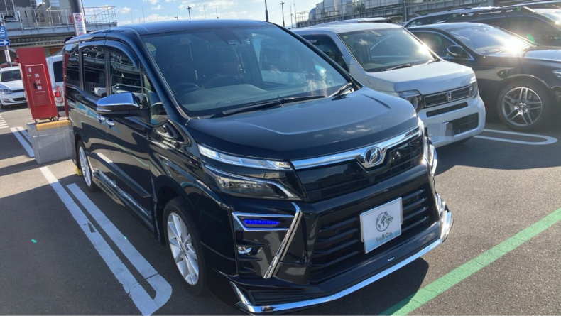 外装右前