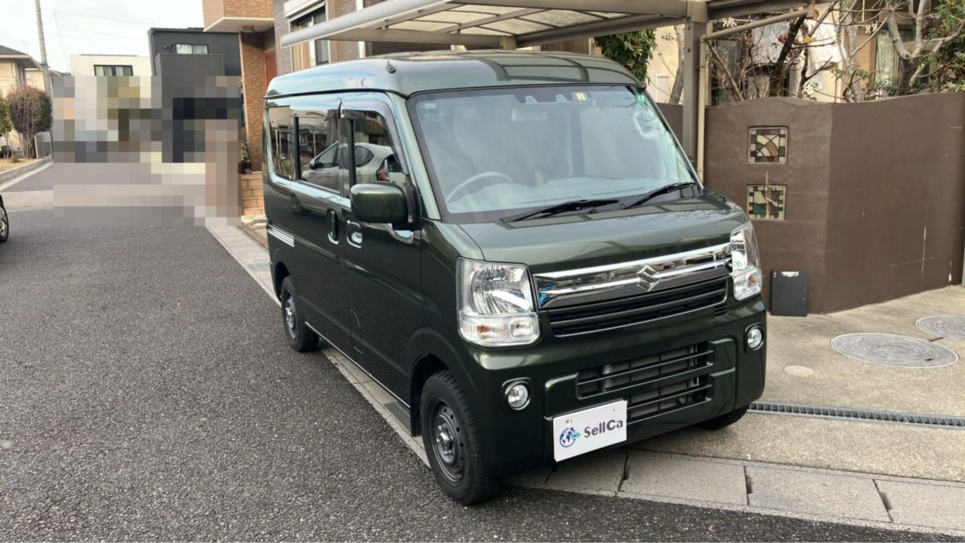 外装右前