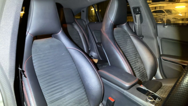 内装前方シート